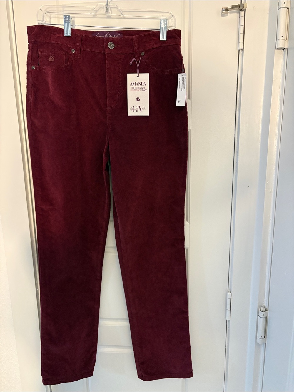 Gloria Vanderbilt Women’s Burgundy Corduroy Pants